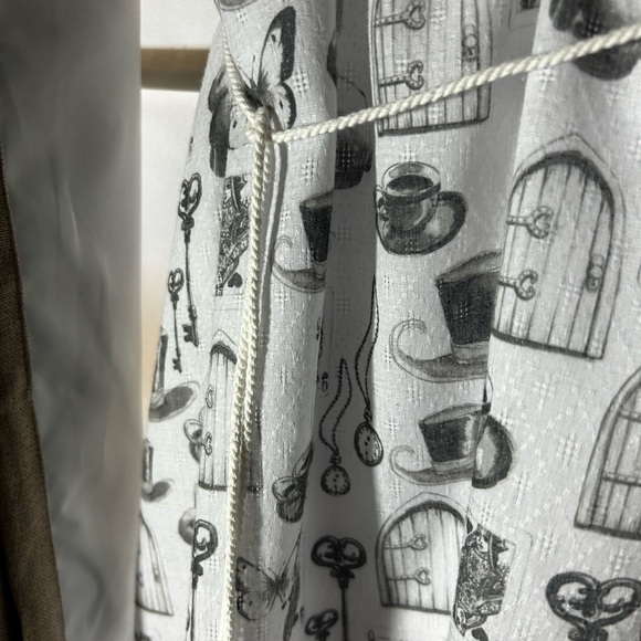 DISNEY-girls dress with underlay  size 14/16 - Picture 9 of 10